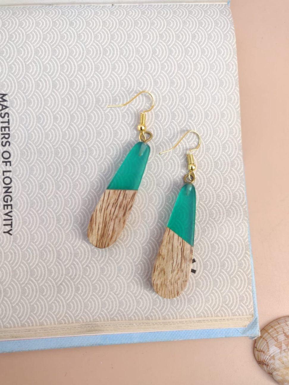 HANDMADE WOOD EARRINGS - Wood Resin Earrings, Statement Earrings, Green Resin Earring, Artistic Jewelry Gift, Womens Drop Earrings for Gifts