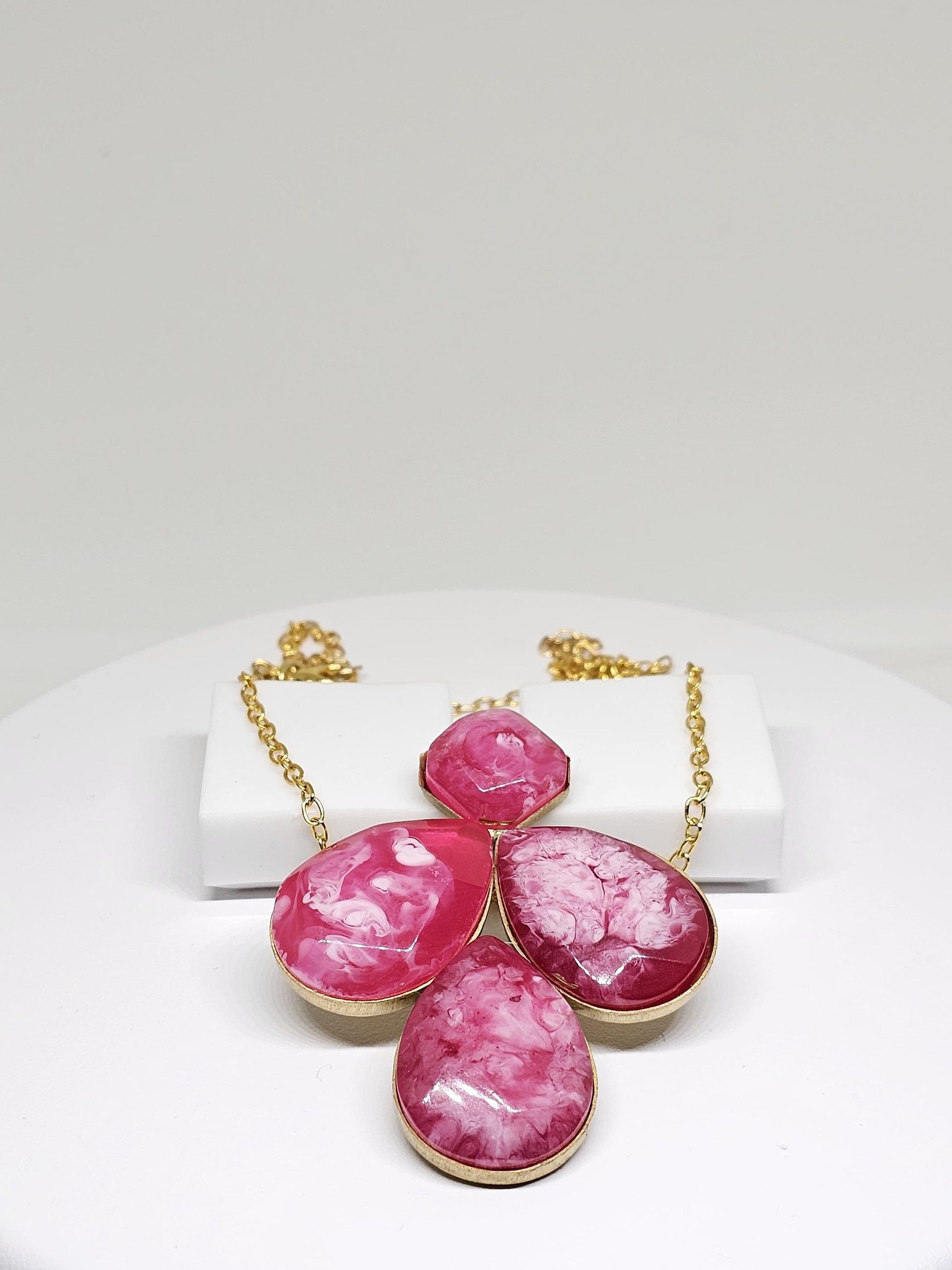 WOMENS CHAIN NECKLACE - Resin Necklace Pendant, Long Chain Necklace, Necklace for Womens, Big Pendant Necklace, Pink Stone Necklace for Gift