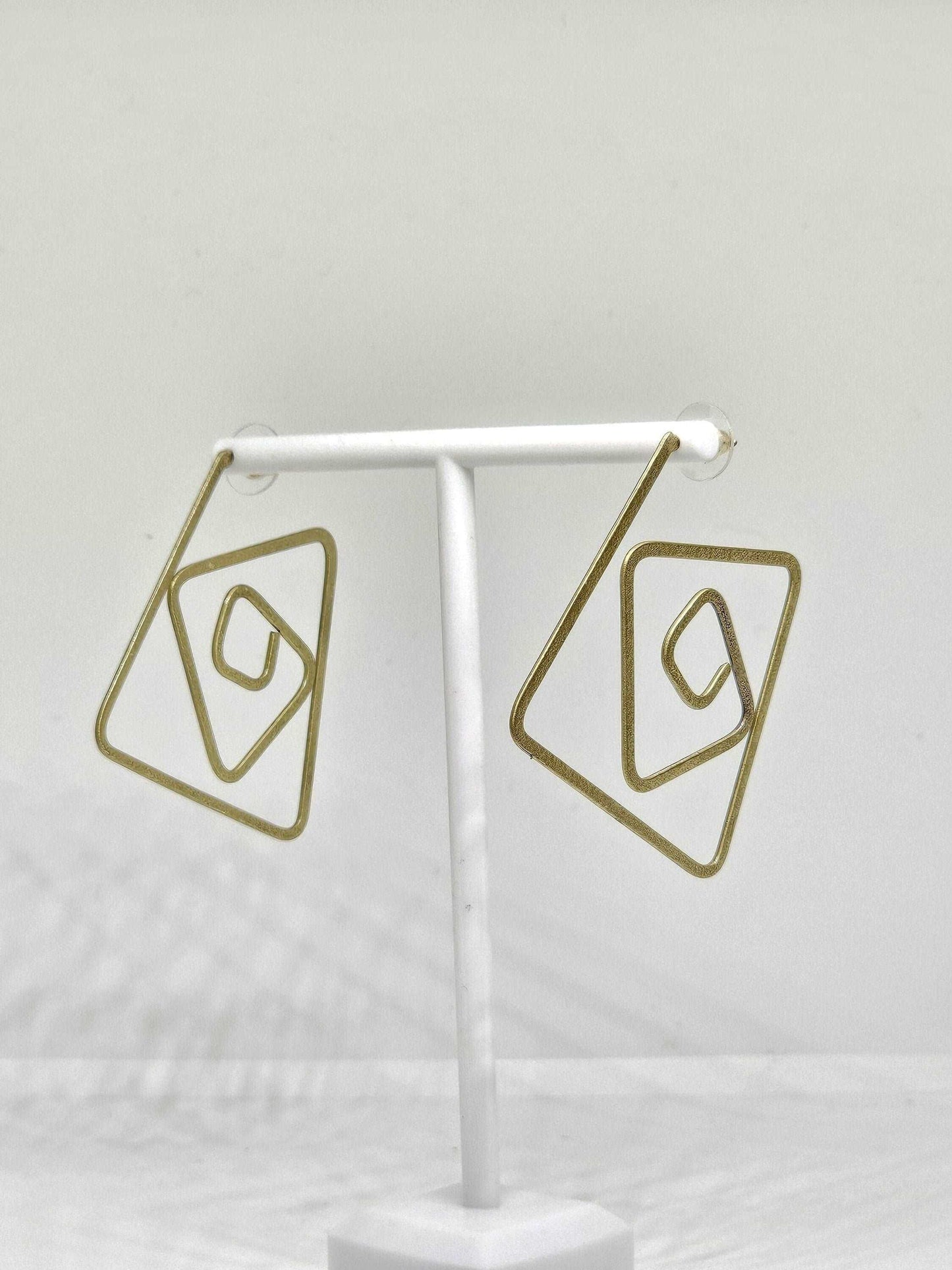 BRASS GEOMETRIC EARRINGS - Handmade Brass Earrings, Minimalist Earrings, Lightweight Earrings, Charm Earrings, Aesthetic Earrings for Gifts