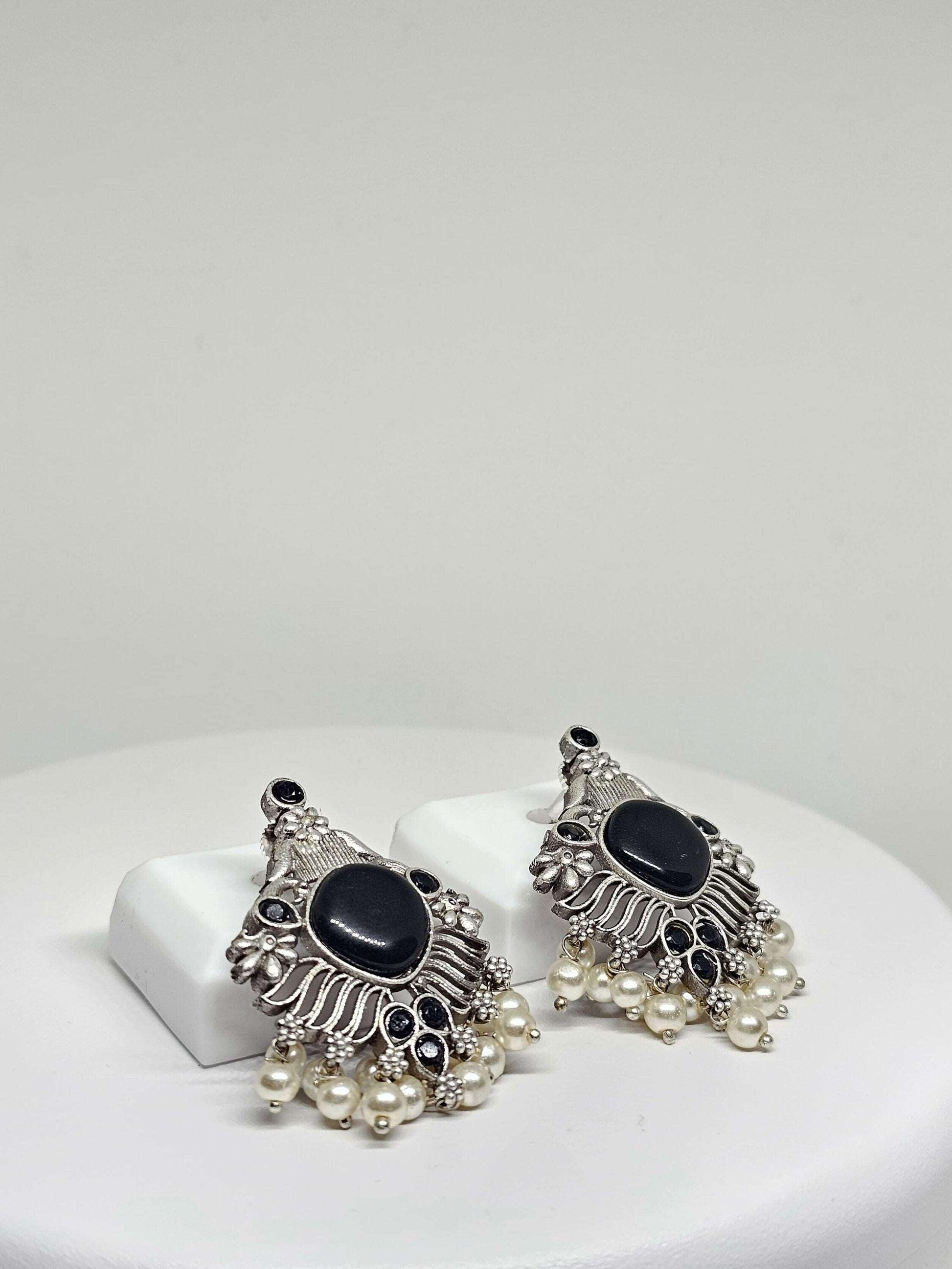 Elegant black stone chandelier earrings with pearls, vintage-inspired bohemian accessories