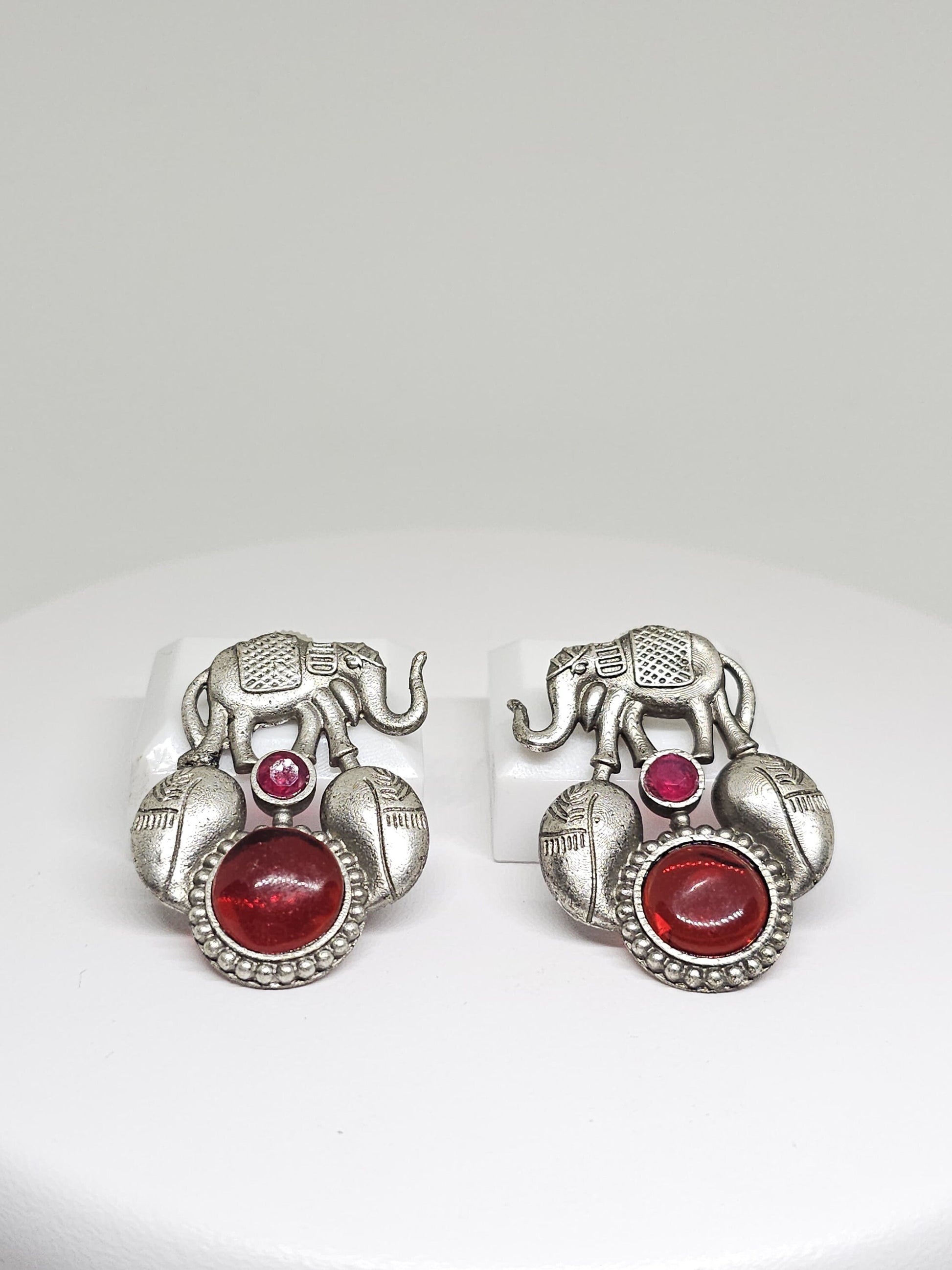 Handcrafted Silver Elephant Earrings with Green or Red Stones – Unique Ethnic Tribal Jewelry, Boho Chic Statement Accessories for Women
