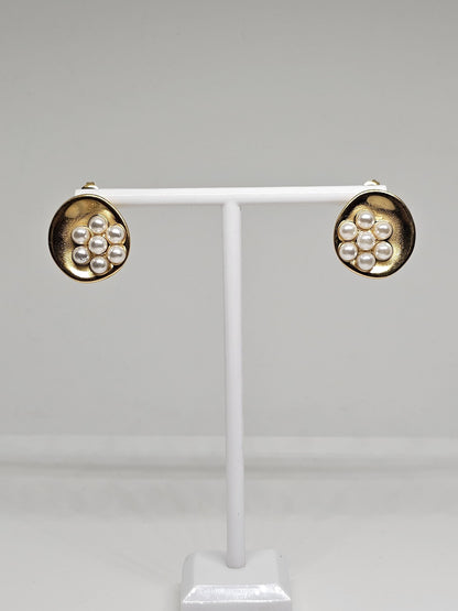 Anti-Tarnish Gold Pearl Stud Earrings, Korean Style Minimalist Jewelry, Lightweight Modern Earrings, Gift for Women, Elegant Accessories