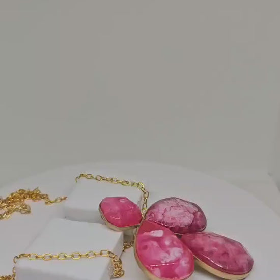 WOMENS CHAIN NECKLACE - Resin Necklace Pendant, Long Chain Necklace, Necklace for Womens, Big Pendant Necklace, Pink Stone Necklace for Gift