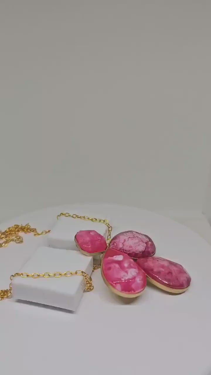 WOMENS CHAIN NECKLACE - Resin Necklace Pendant, Long Chain Necklace, Necklace for Womens, Big Pendant Necklace, Pink Stone Necklace for Gift