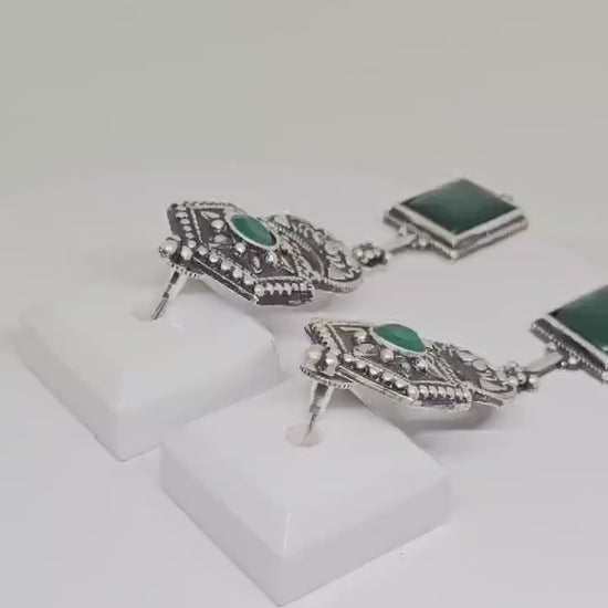 Elegant Antique Silver Tone Statement Dangle Earrings with Green Monalisa Stone, Boho Vintage Style Jewelry for Women - Fashion Accessory
