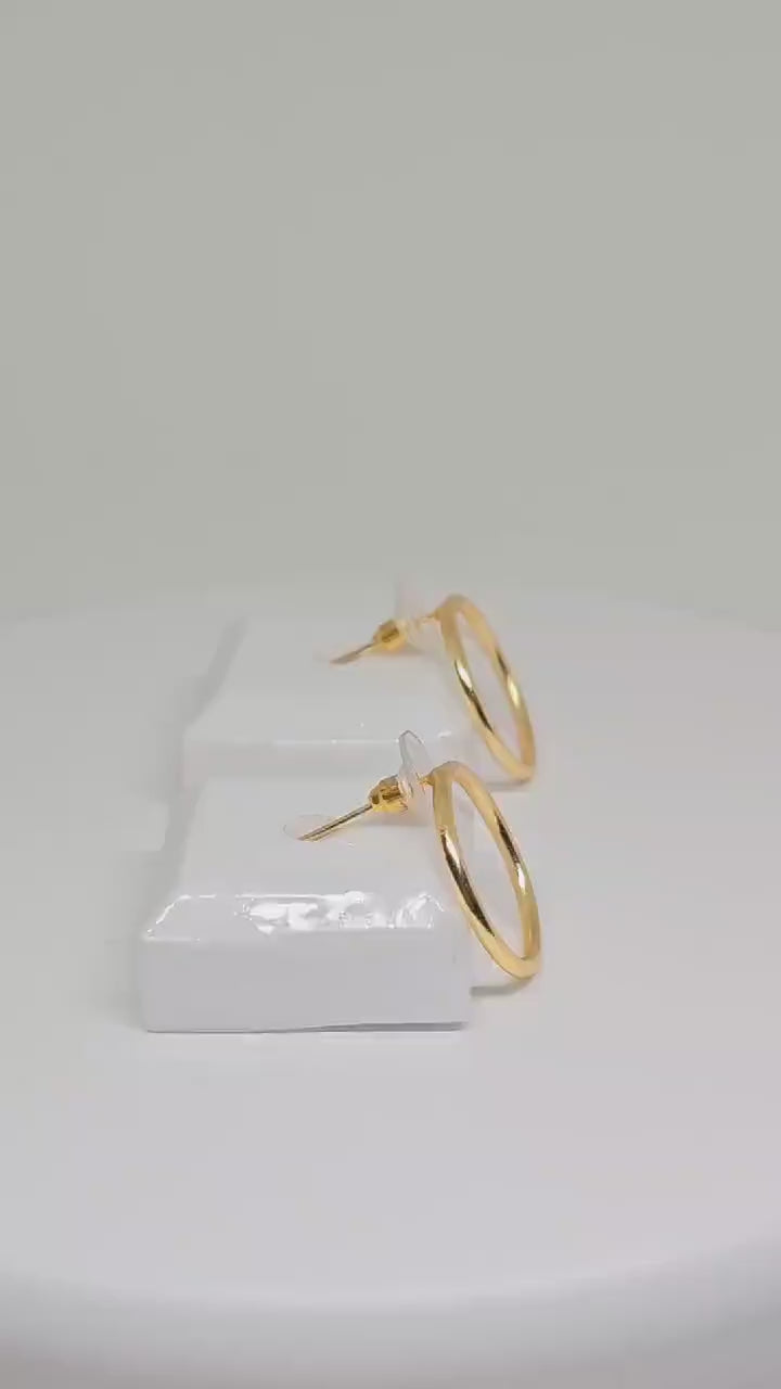 Minimalist Gold Circle Stud Earrings - Modern Simple Geometric Earrings, Everyday Wear, Lightweight Gold Earrings for Women, Gift Ideas