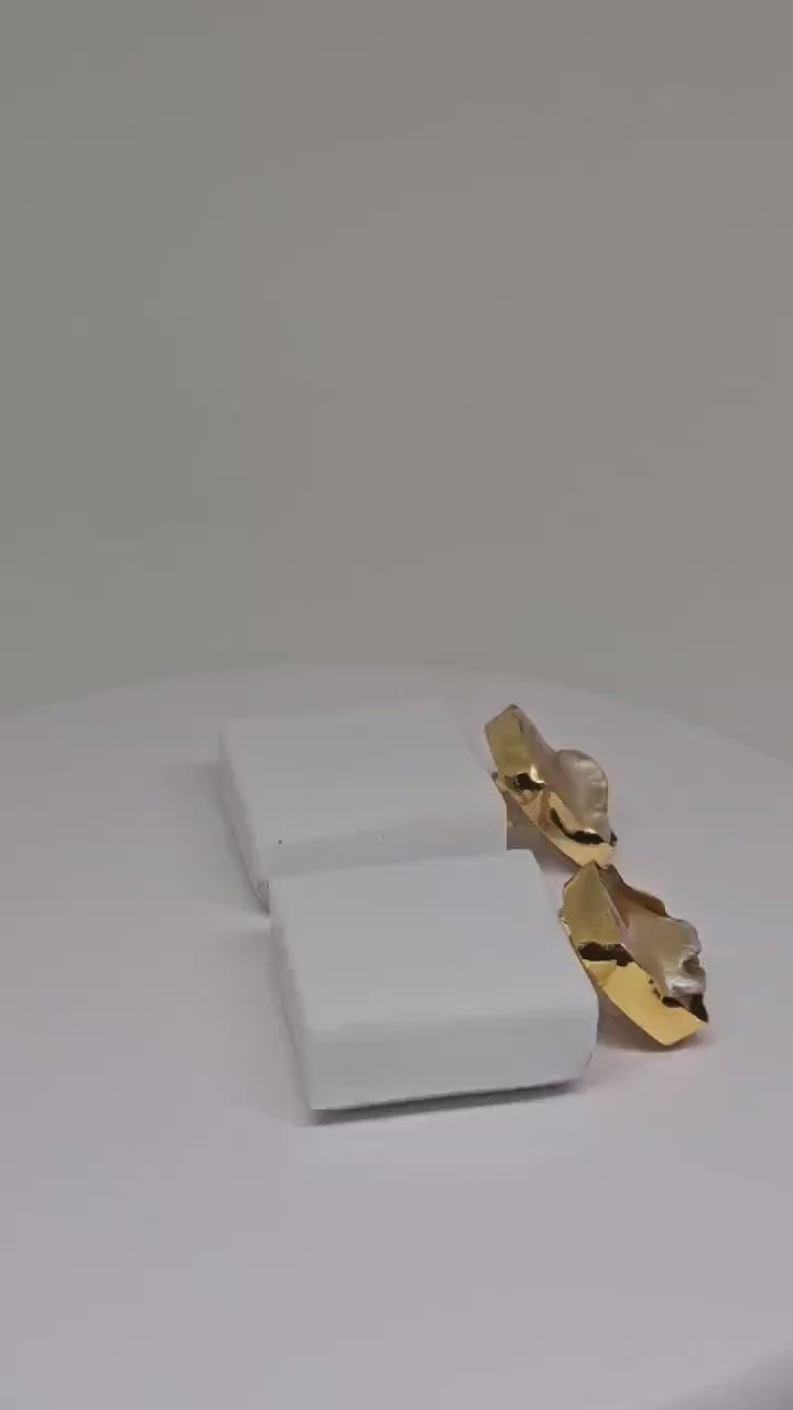 Gold-Plated Irregular Stud Earrings, Mother of Pearl Earrings, Statement Earrings for Women, Unique Gold Jewelry, Minimalist Accessories